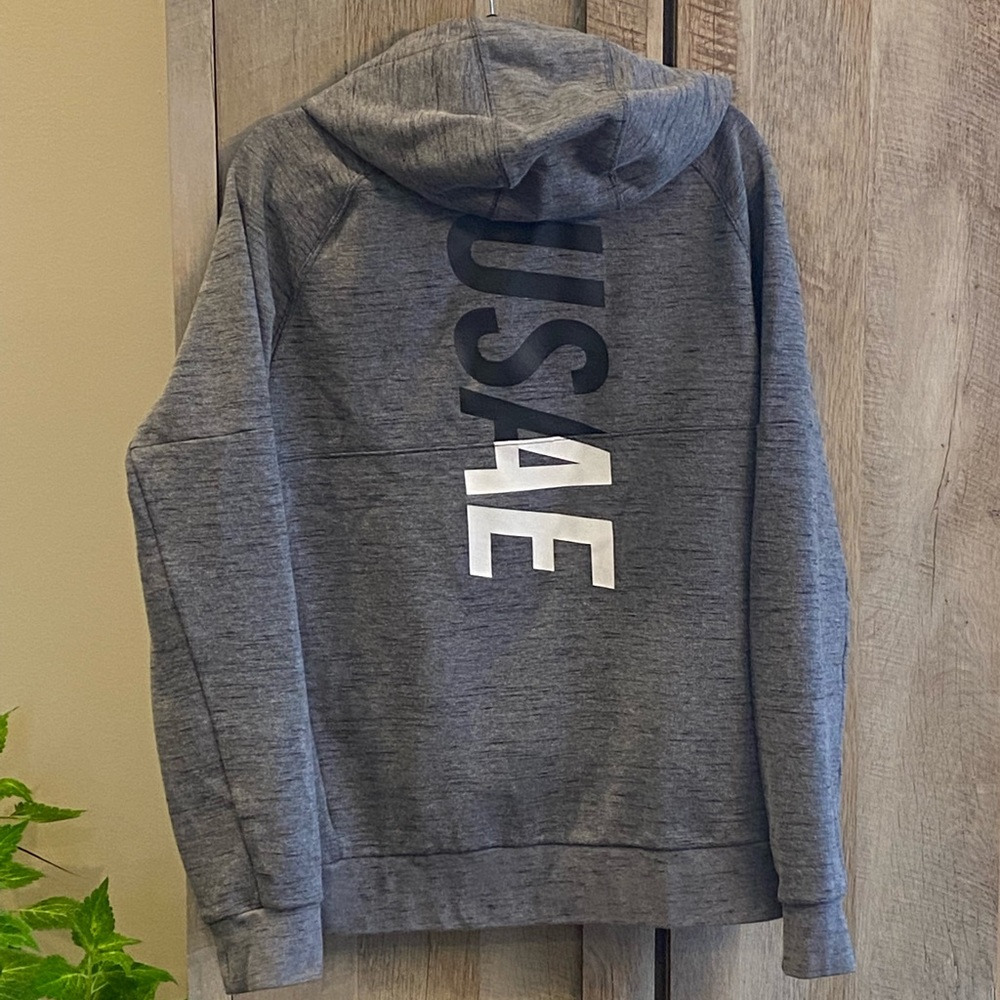 American Eagle Active Pullover Hoodie, size medium